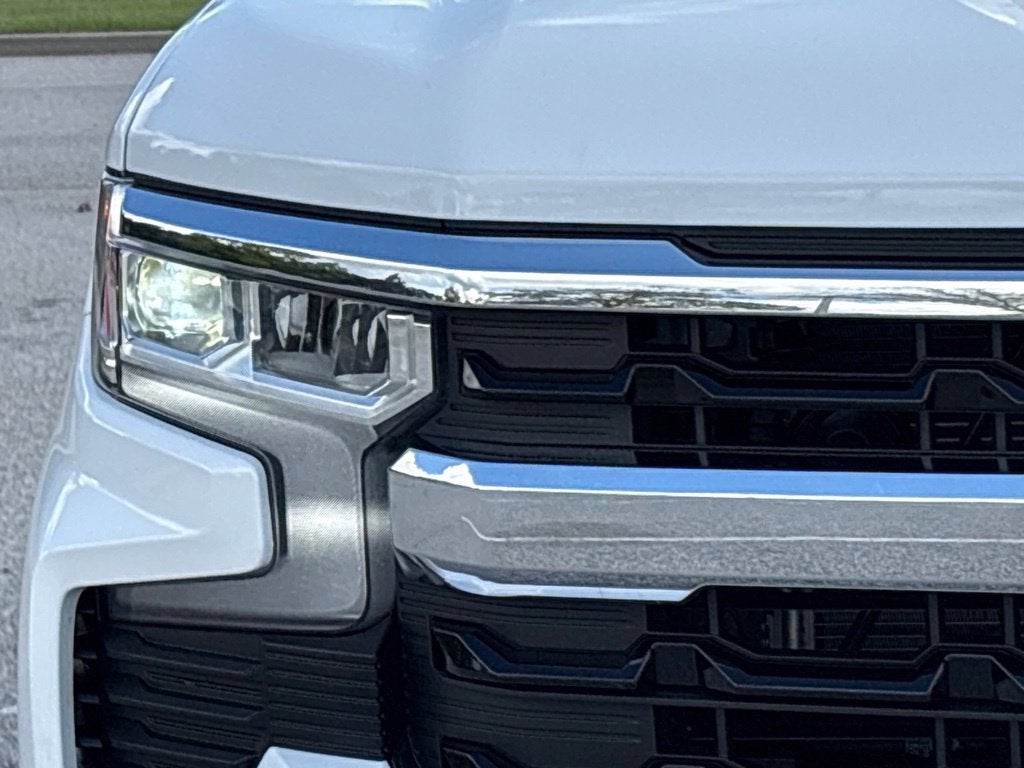 2026 Chevrolet Silverado 1500 LT - Photo 4