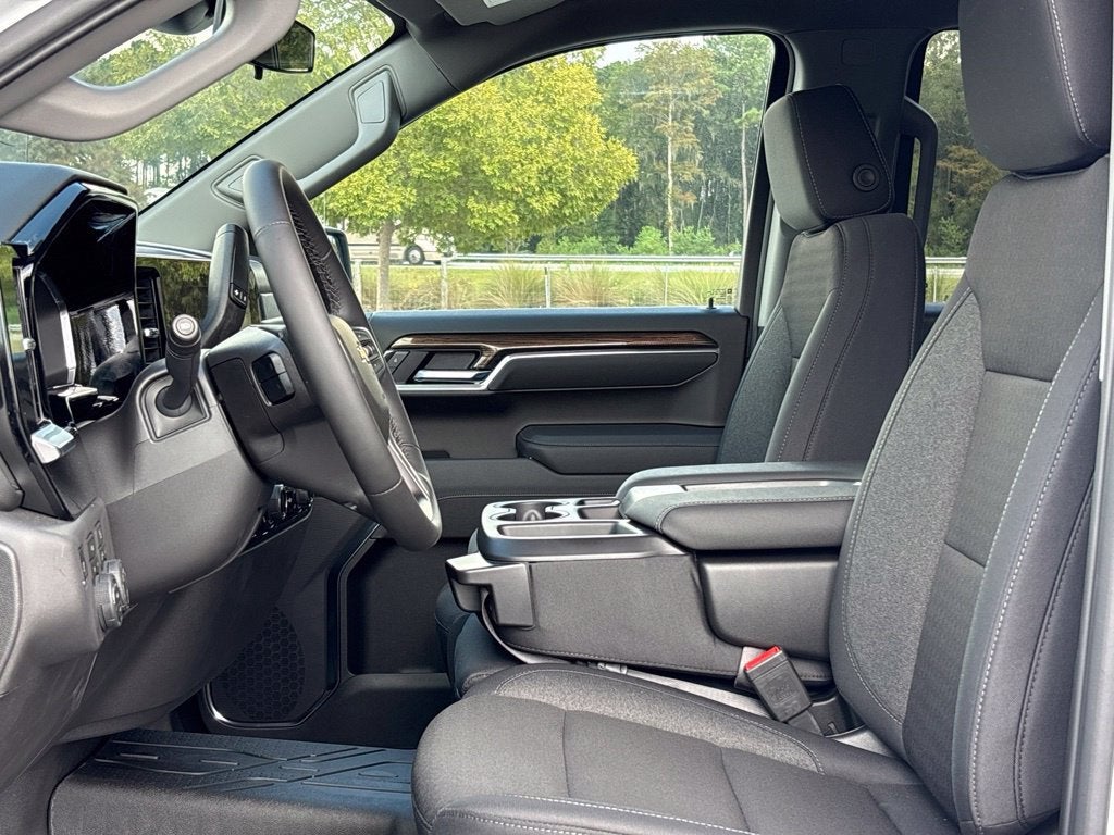 2026 Chevrolet Silverado 1500 LT - Photo 8