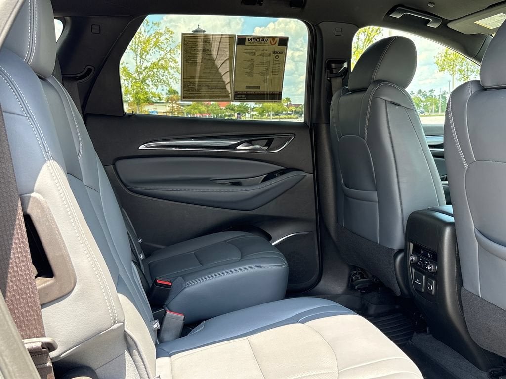 2024 Buick Enclave Base