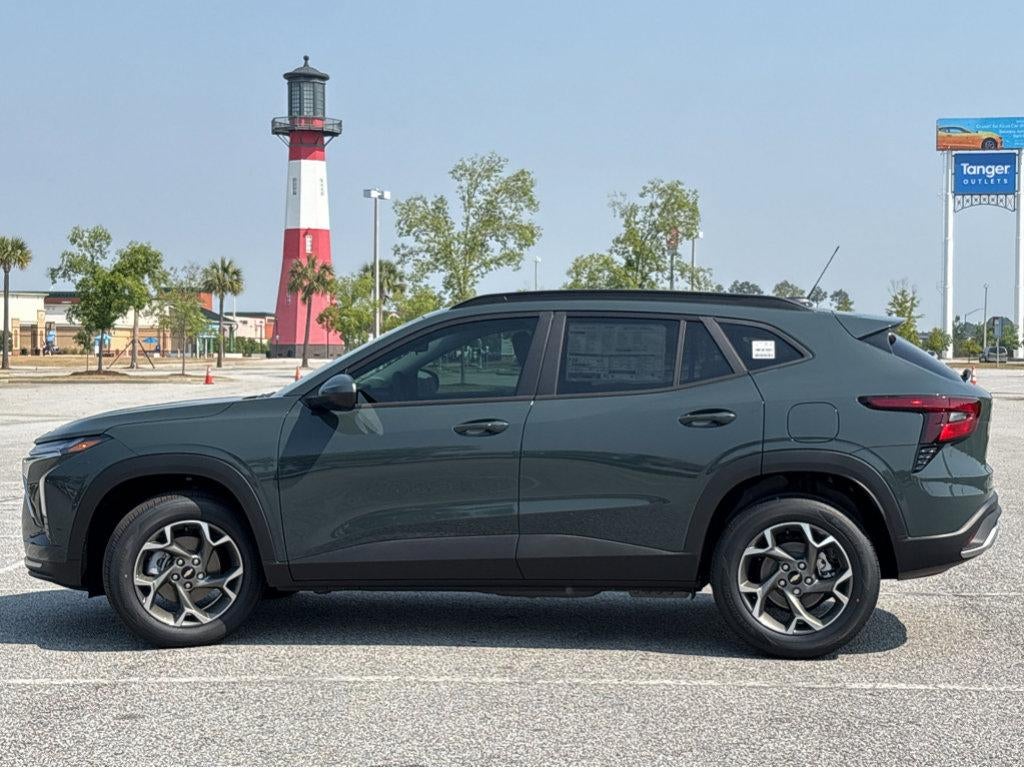 2026 Chevrolet Trax LT - Photo 25