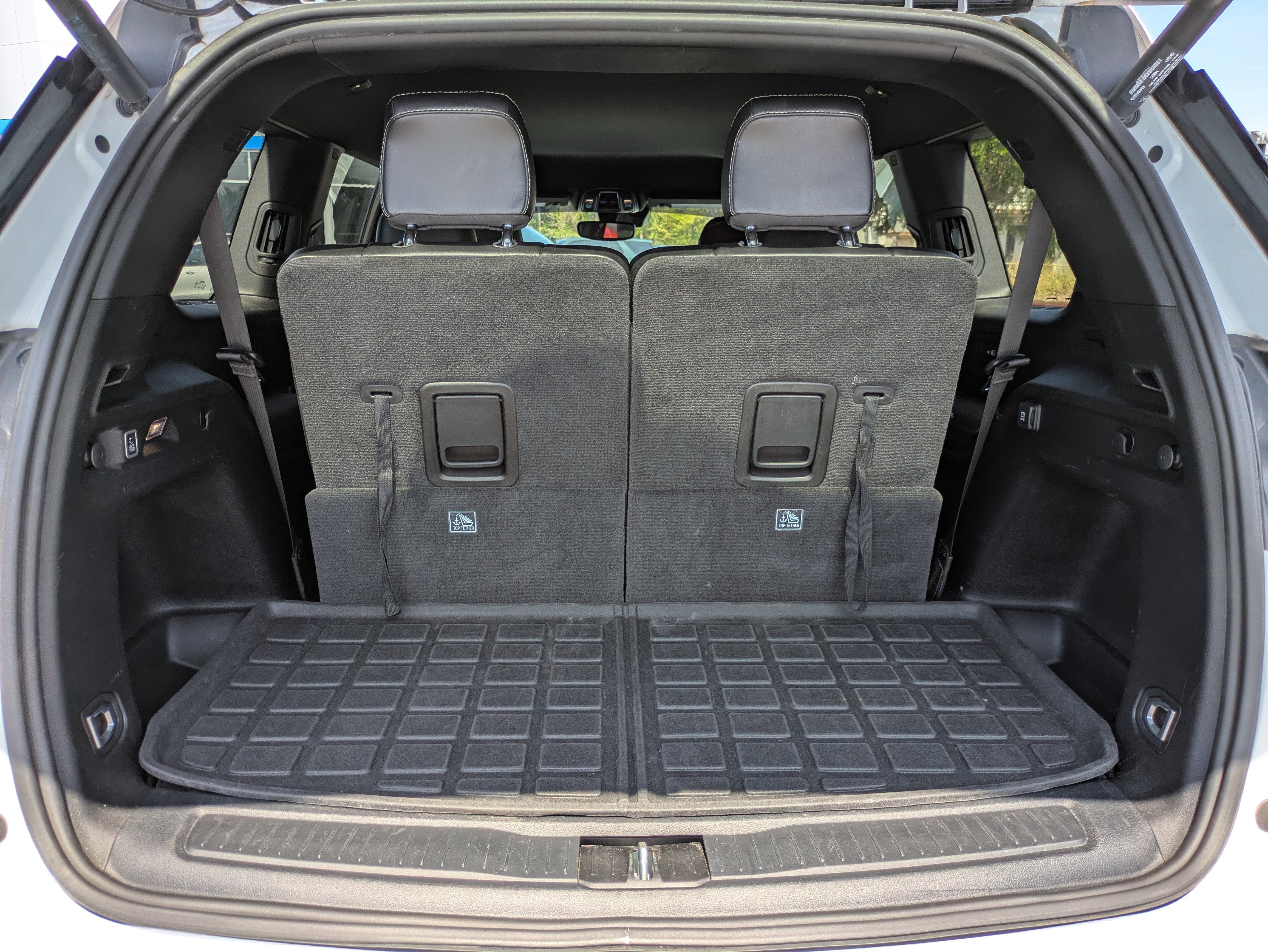 2021 Jeep Grand Cherokee L Altitude 4x2