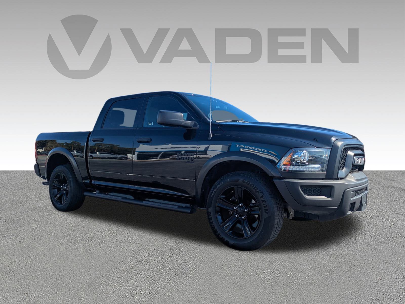 2023 RAM 1500 Classic Warlock Crew Cab 4x4 5'7" Box