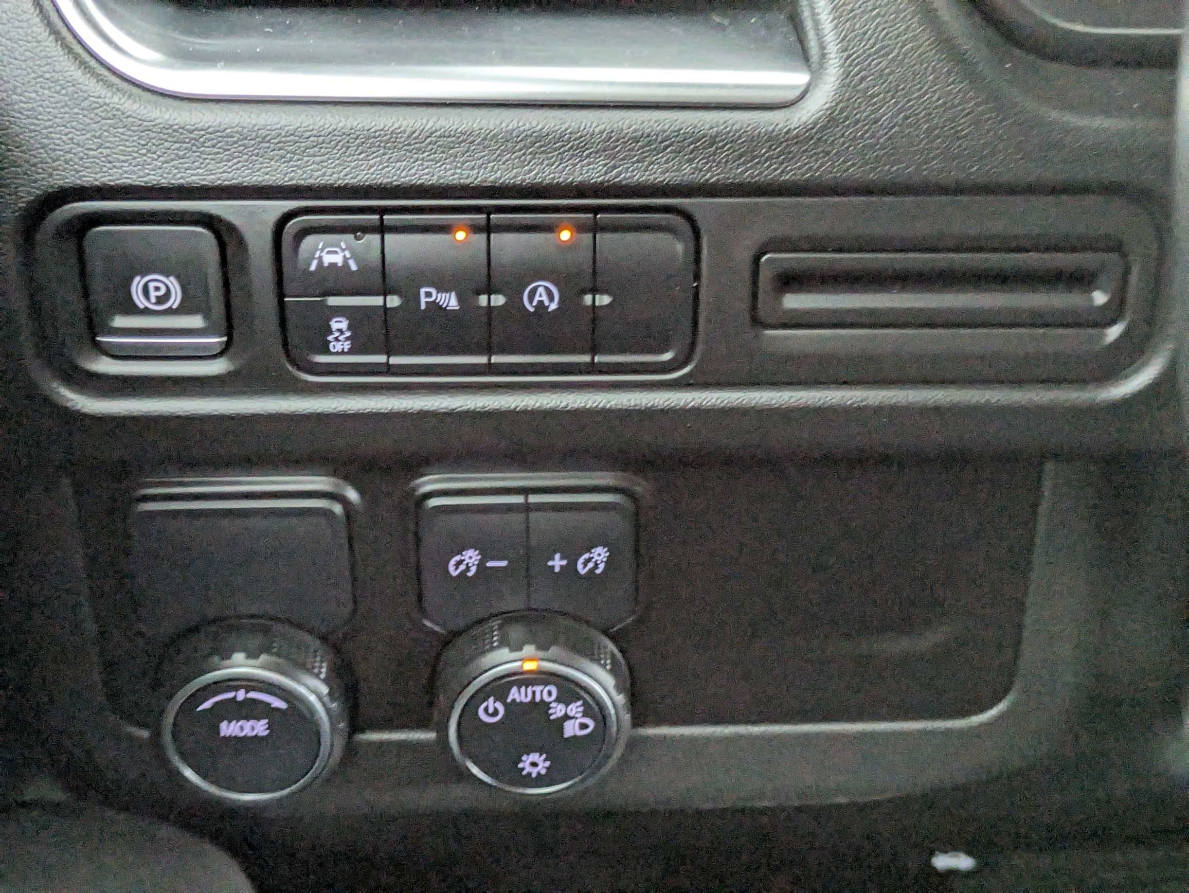 2024 Chevrolet Suburban LS