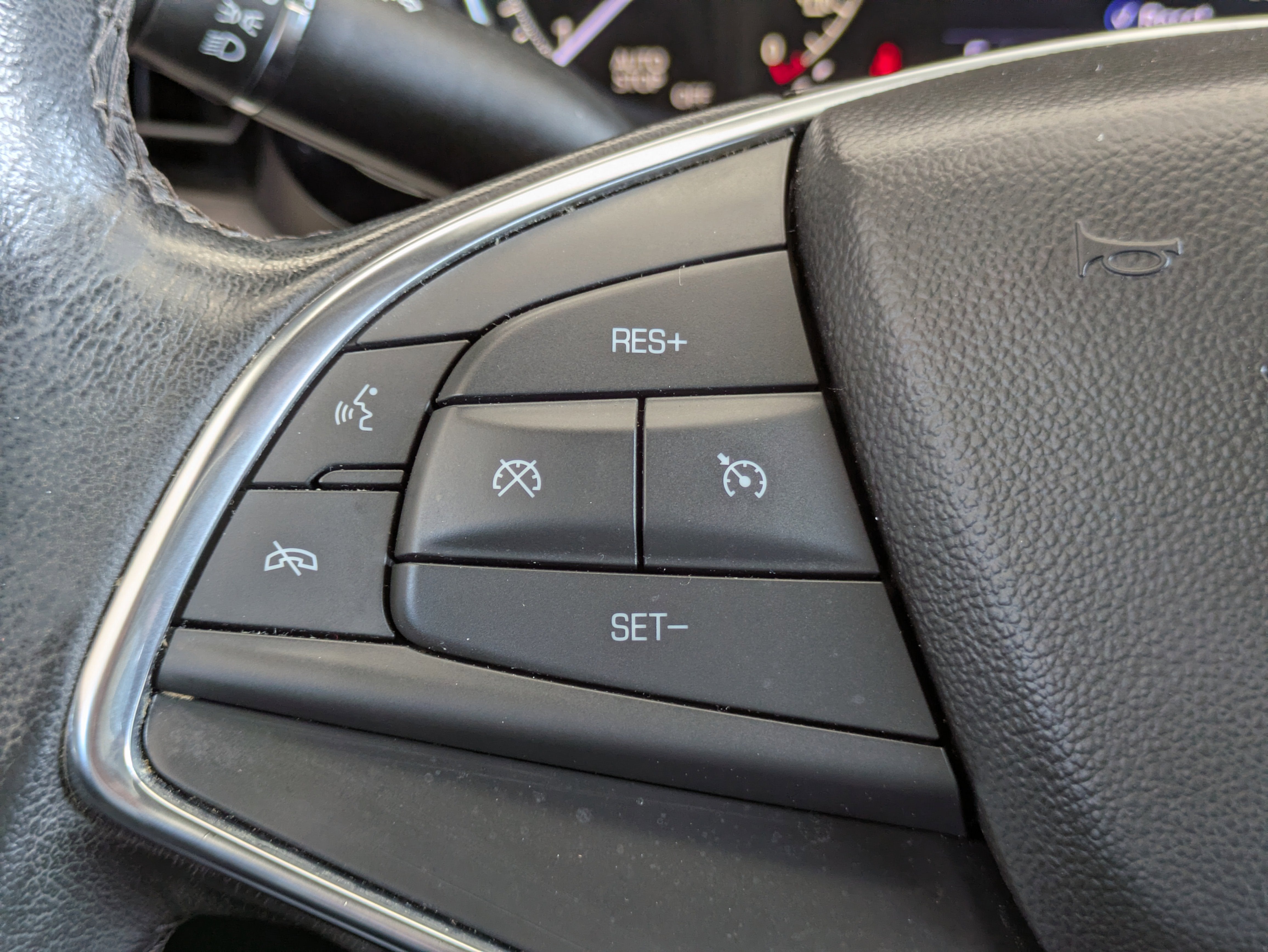 2023 Cadillac XT5 Luxury