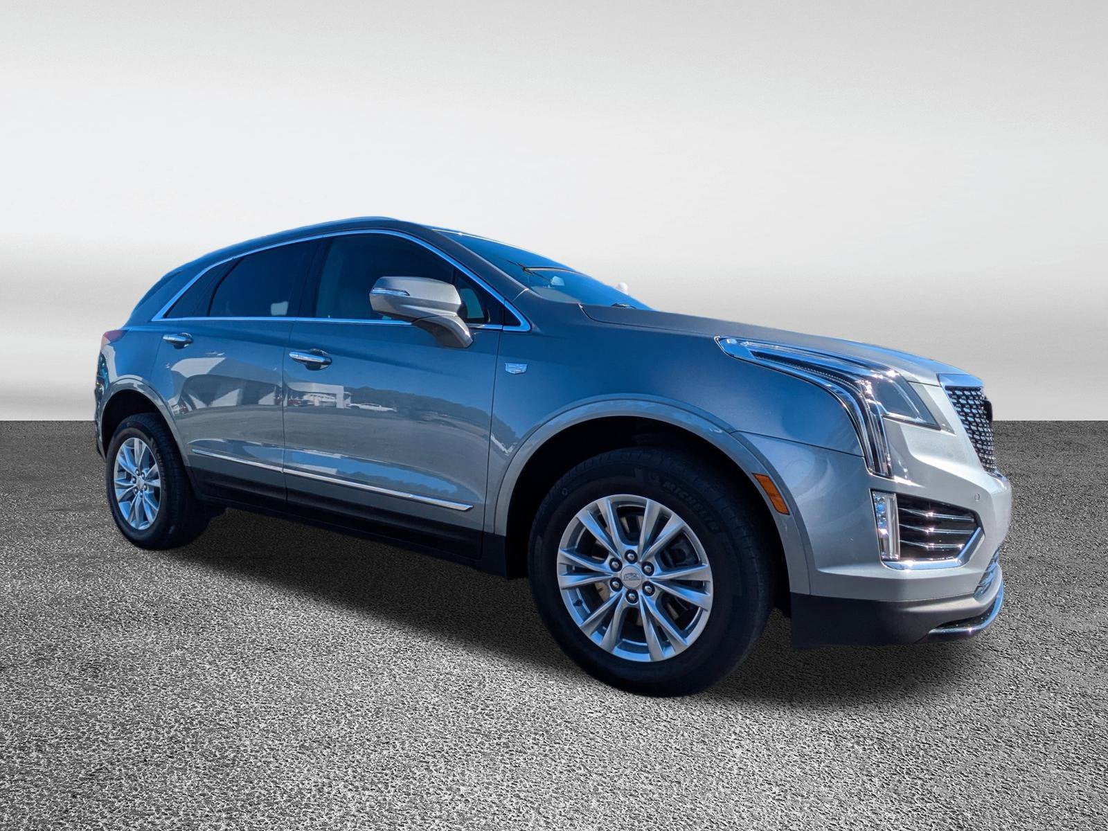 2023 Cadillac XT5 Luxury