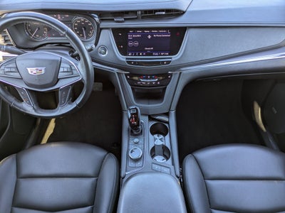 2022 Cadillac XT5 Luxury