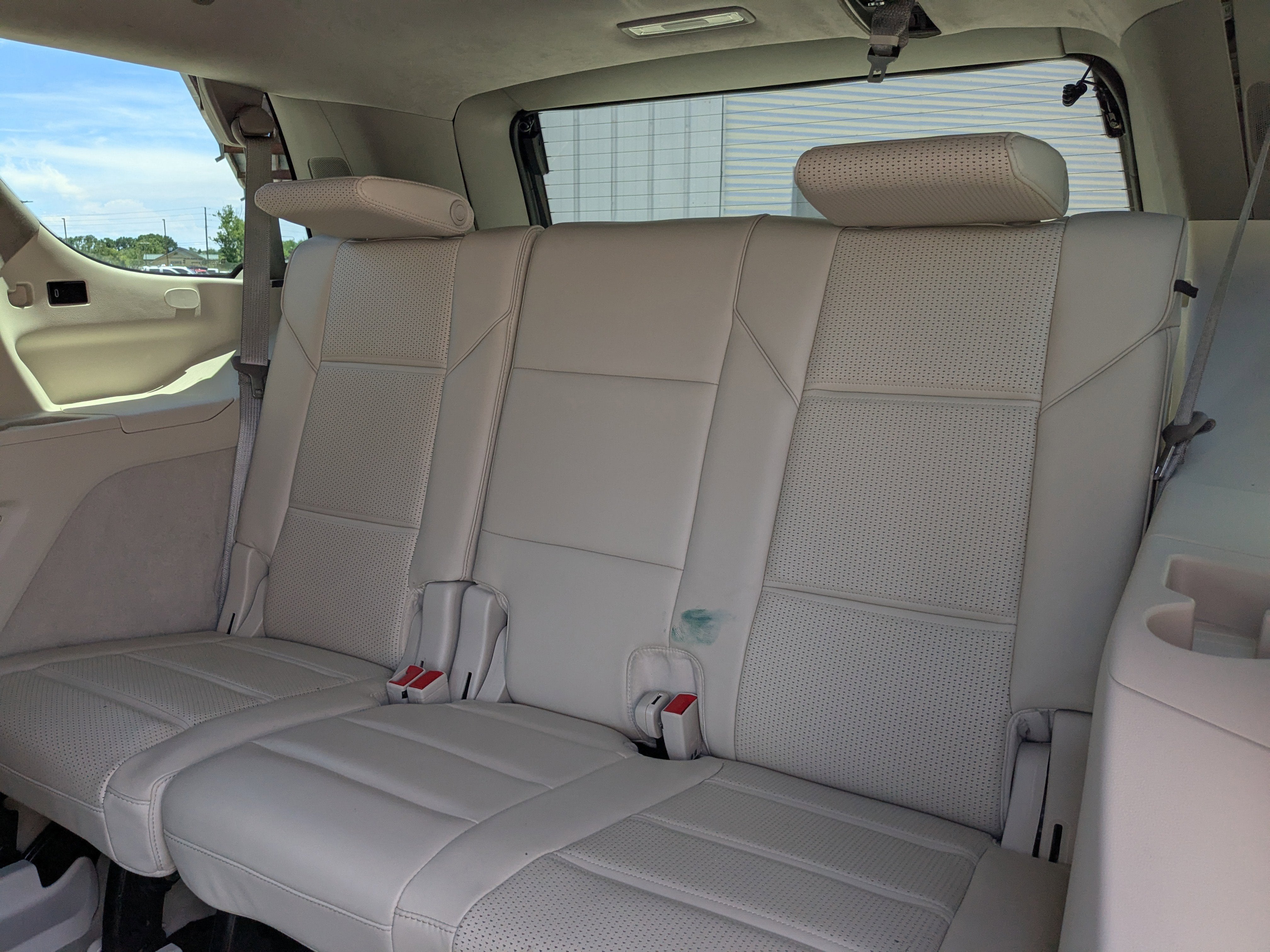 2022 Cadillac Escalade Premium Luxury Platinum