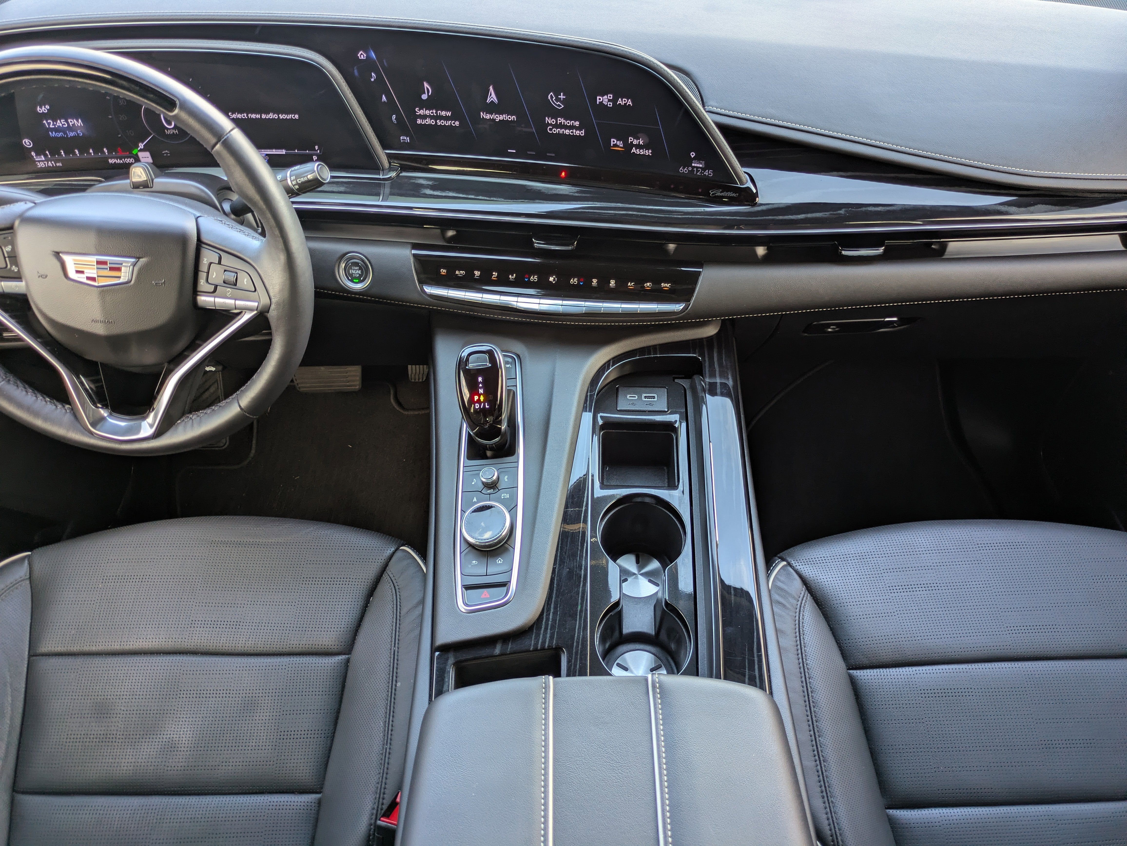 2024 Cadillac Escalade Sport