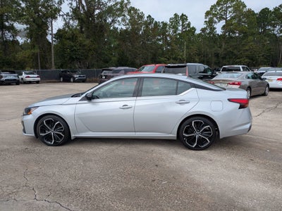 2024 Nissan Altima SR FWD