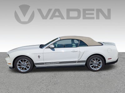 2011 Ford Mustang V6