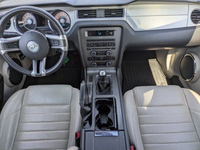 2011 Ford Mustang V6