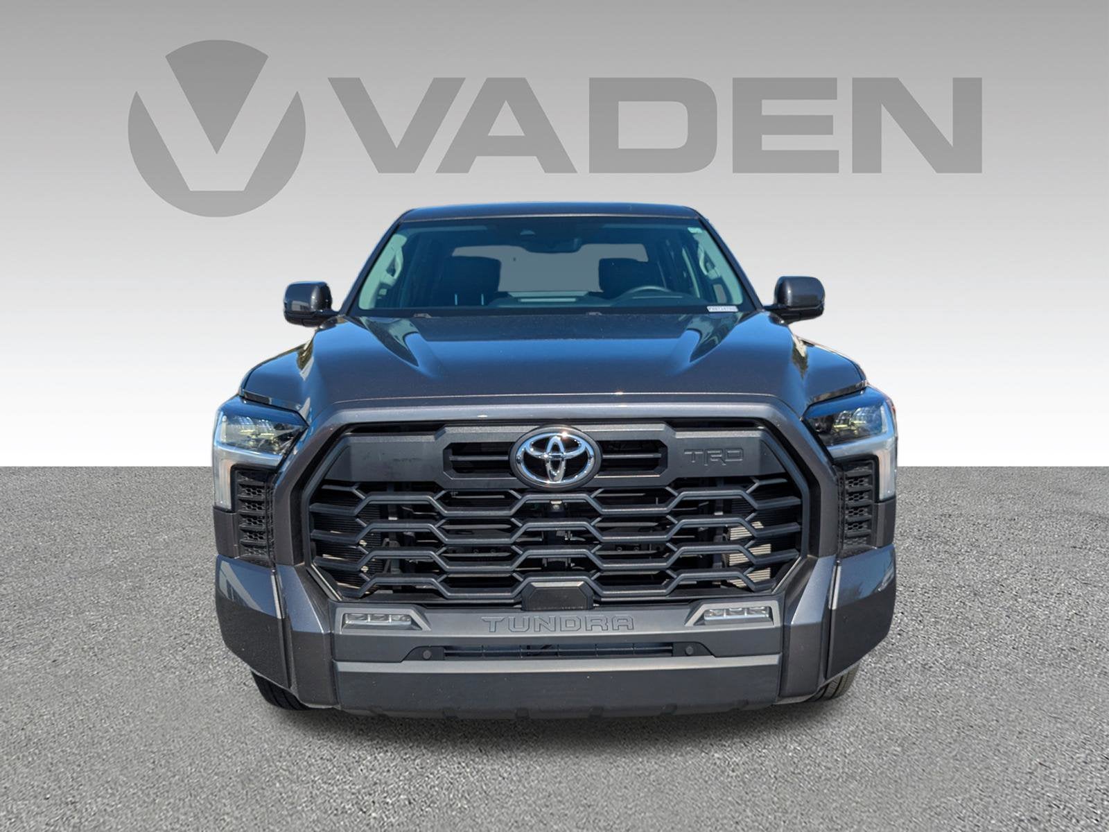 2023 Toyota Tundra 4WD SR5