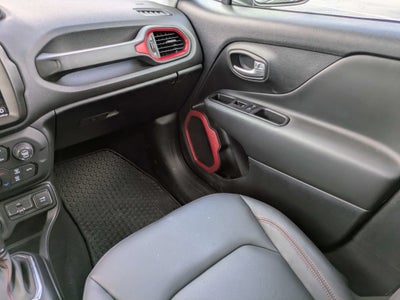 2023 Jeep Renegade Trailhawk 4x4