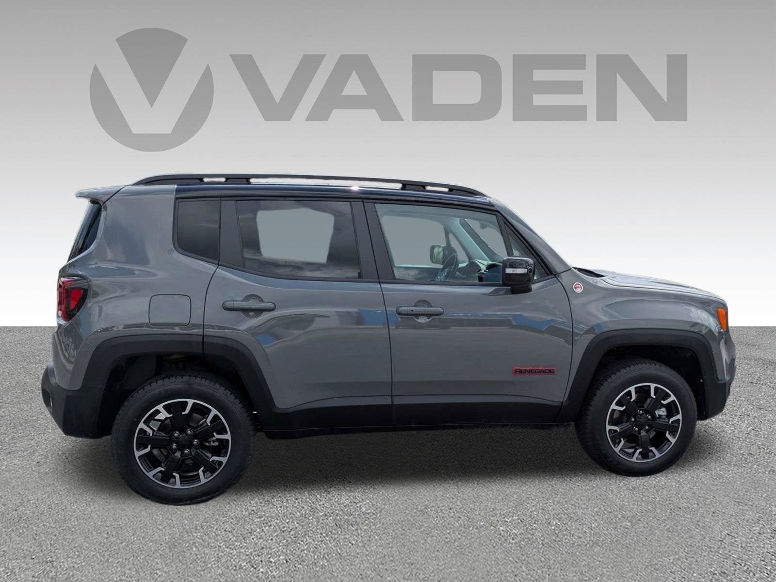 2023 Jeep Renegade Trailhawk 4x4