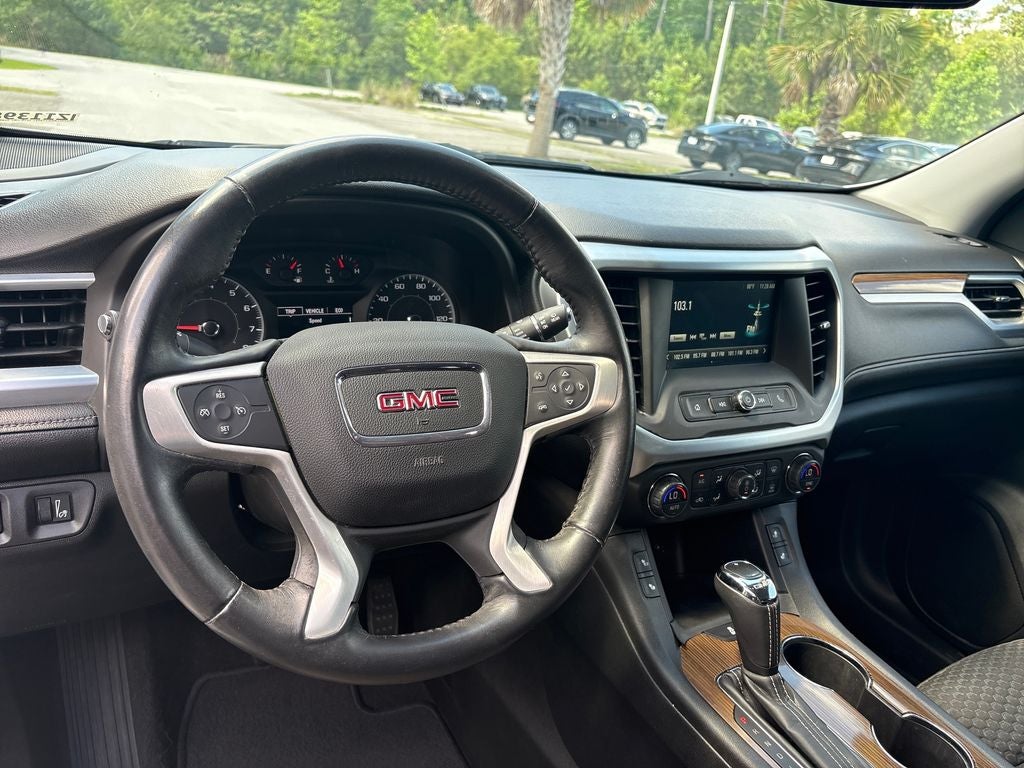 2018 GMC Acadia SLE-2