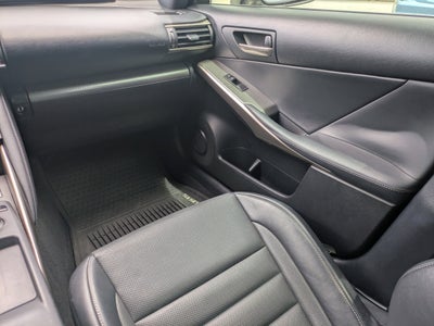 2018 Lexus IS IS 300