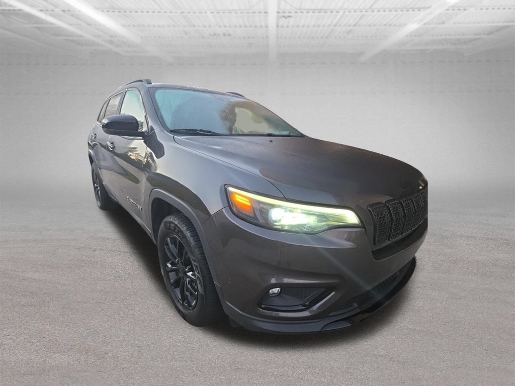 2023 Jeep Cherokee Altitude Lux