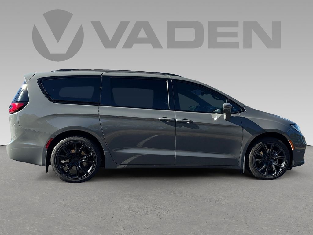 2021 Chrysler Pacifica Hybrid Touring