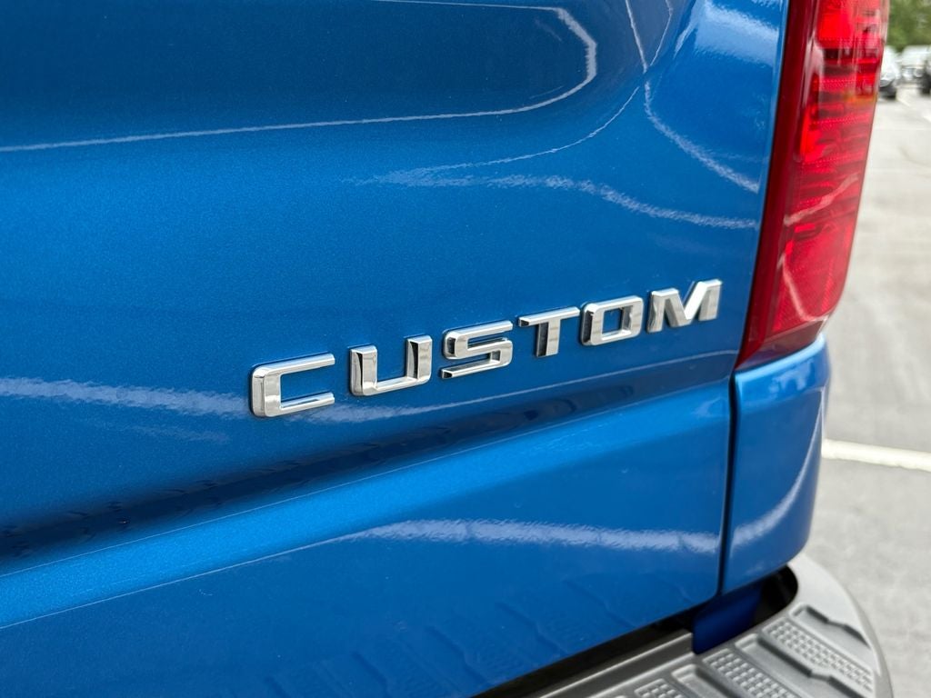 2022 Chevrolet Silverado 1500 Custom Trail Boss