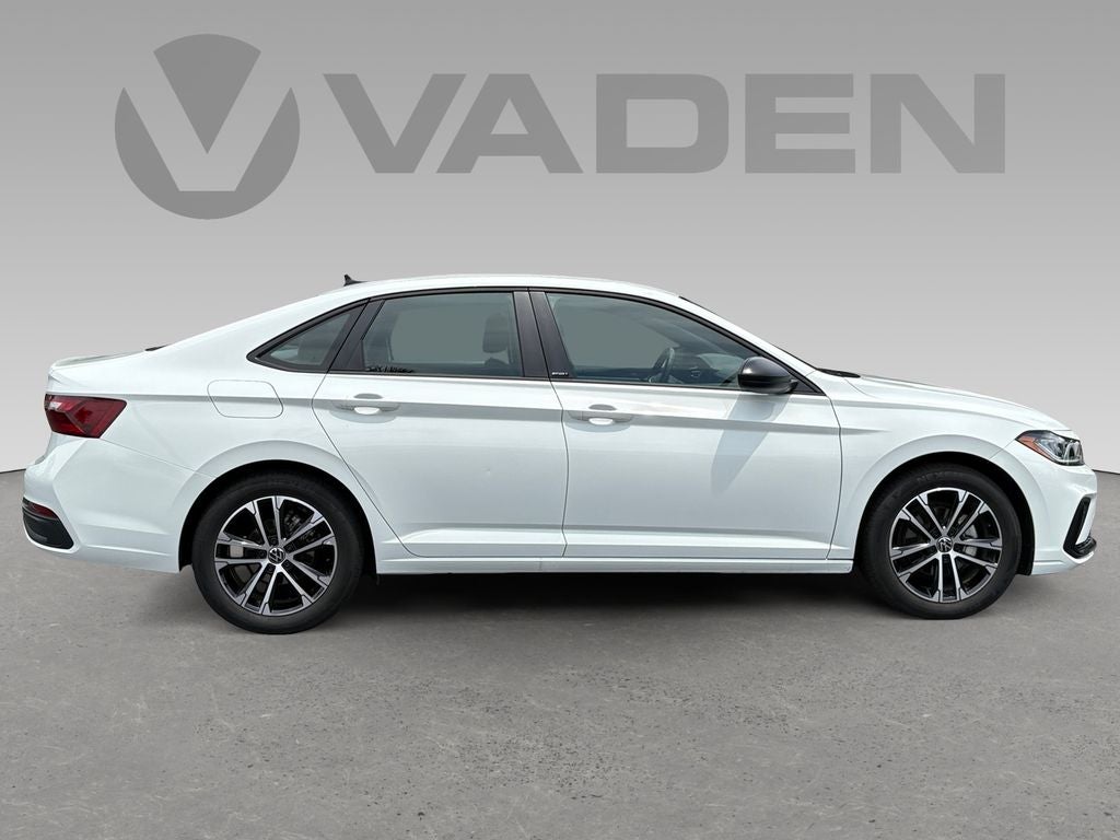 2025 Volkswagen Jetta Sport