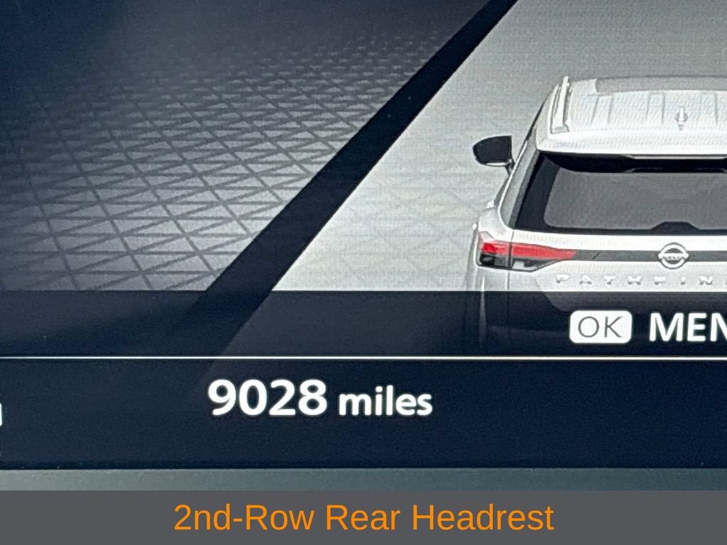 2025 Nissan Pathfinder Platinum