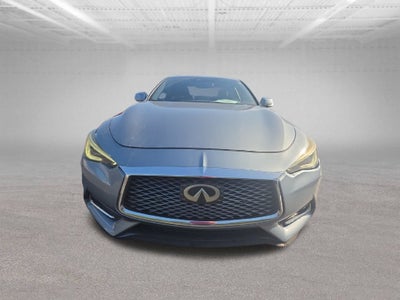 2017 INFINITI Q60 Sport